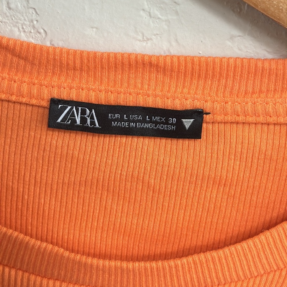 Zara Orange Ribbed Ruffle Sleeve Cropped Top - Picture 6 of 7